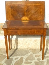 Antico Piccolo Tavolino da