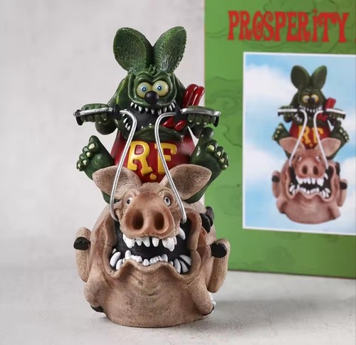 Statua rat fink - rat,