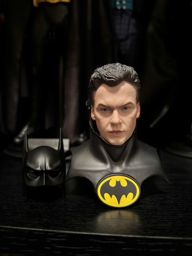 Hot toys batman returns - toys,