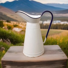 Brocca in ferro smaltato anni