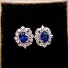 ORECCHINI ENGAGEMENT IN ORO BIANCO 18 KT. TIT. 750 CON ZAFFIRI E BRILLANTI.