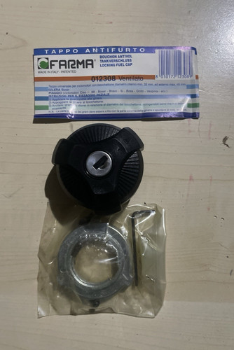 Tappo serbatoio benzina con - serbatoio,