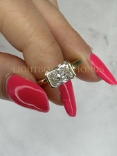 Mezza Lunetta Stile 1,50 Ct. D