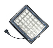Led da Esterno da 100W Con Luce Fredda Bianca Con Pannello Solare E Telecomando