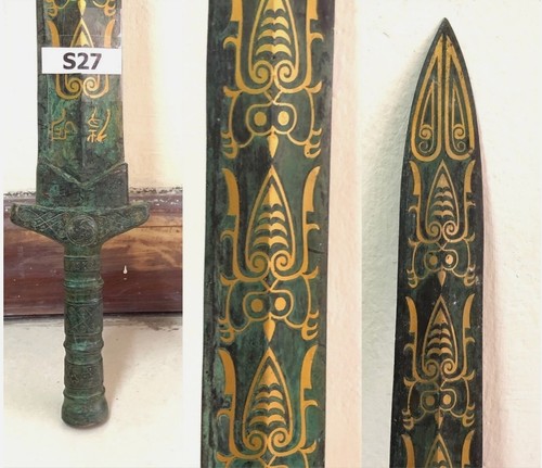 Antica spada bellissimo bronzo