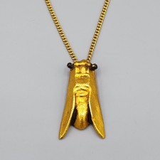 Collana con ciondolo cicada placcato oro replica museo Alva vintage 20"