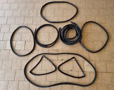 KIT GUARNIZIONI  COMPLETO VETRI E PORTE FIAT 500 L CON INSERTi CROMATO 