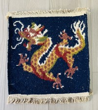 Tappeto vintage fatto a mano