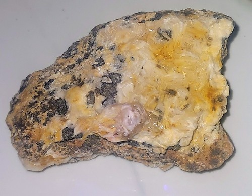 Barite con lame cerussite - di,