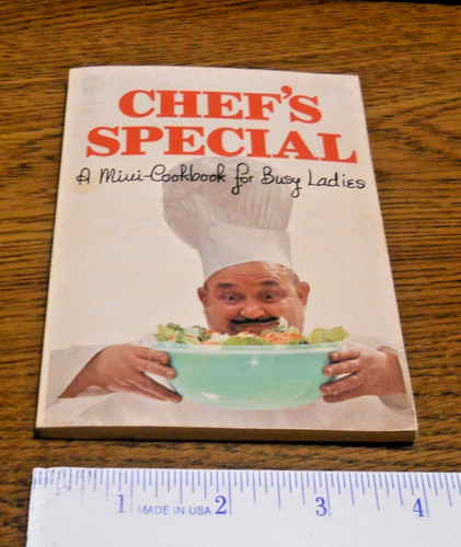 Vintage 1973 tupperware chef - vintage,