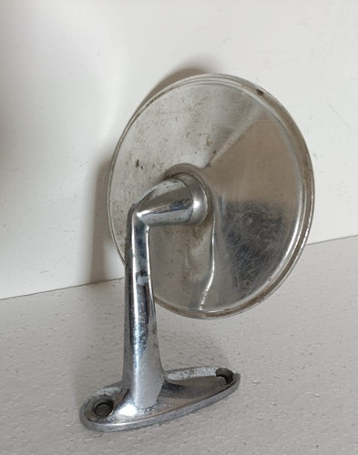 Specchietto retrovisore per