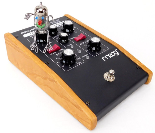 Moog moogerfooger 103 - moog, mf-103