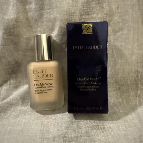 Nuovo fondotinta estee lauder - nuovo,