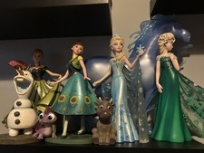 Disney Frozen Figurine Set
