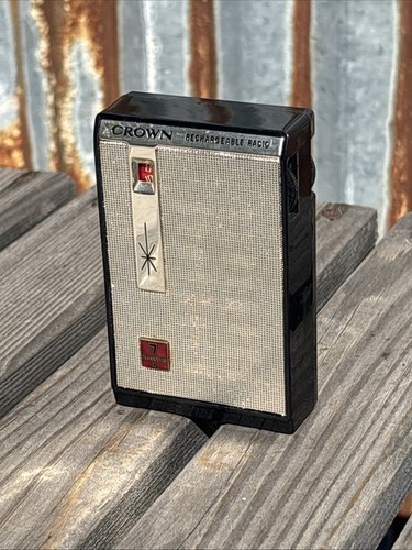 Radio transistor - radio, a