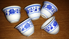 5 BICCHIERINI PER SAKE VINTAGE IN CERAMICA DECORATA A MANO - ORIGINALE CINESE