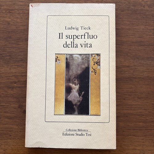 Superfluo della vita - il,
