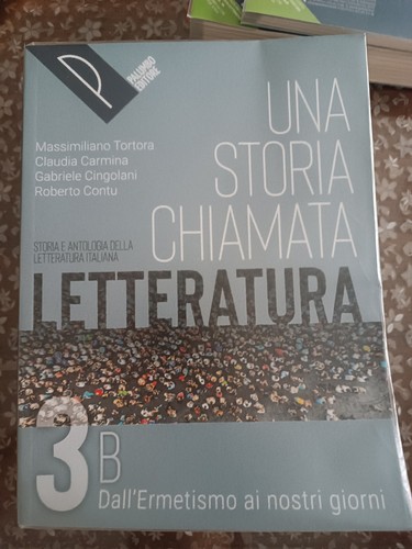 Libro una storia - "una,