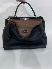 Borsa Fendi Peekaboo -