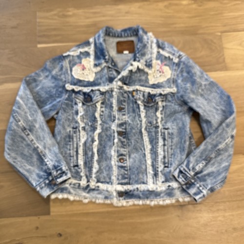 Levis fatto mano - e, a