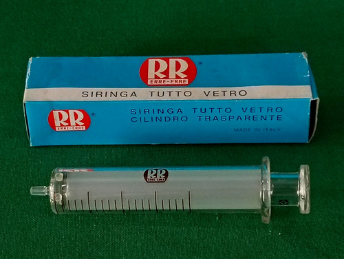 Vecchia siringa vetro rr - vecchia,