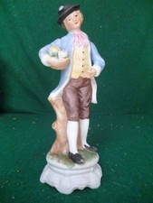 Statuina in ceramica Capodimonte.