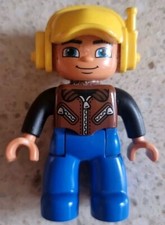 LEGO DUPLO PILOTA MARRONE NERO BLU CASCO GIALLO 10508 10519 10808 VINTAGE USATO