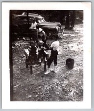 Vintage B&W snapshot famiglia