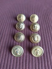 Lotto Bottoni militari  8 pz