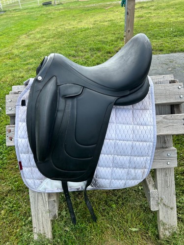 Devoucoux dressage saddle - dressage,