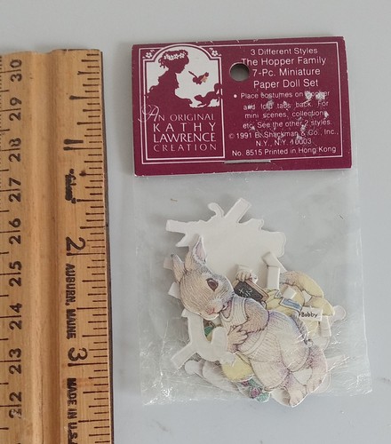 Due bambole carta - carta, vintage