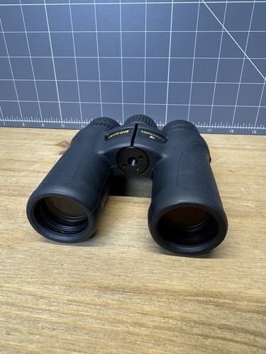 Nikon monarch m711 8x30 - 7,