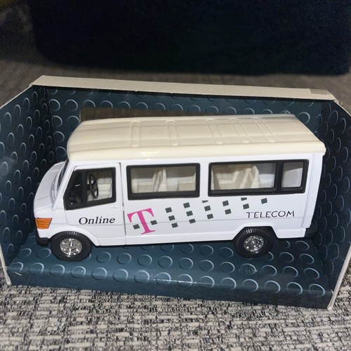Cararama mercedes 307d - mercedes,