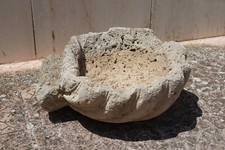 Antica Acquasantiera in pietra