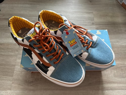Scarpa toy story - x, woody