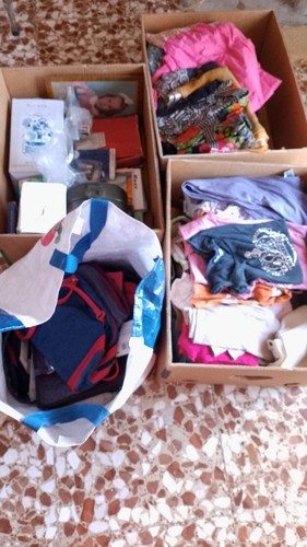 Stock mercatino abbigliamento