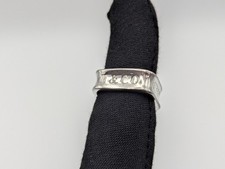 Autentico anello a fascia