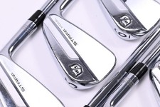Wilson Staff Model Blade 2019