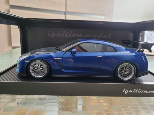 Ignition model nissan - 1/18,