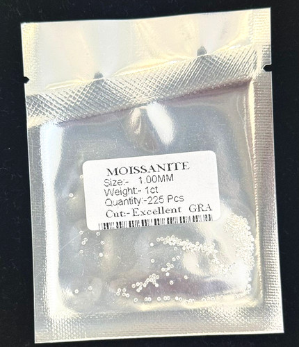 Gra loose moissanite - mm,