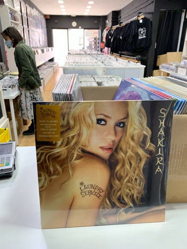 Shakira 2lp laundry service - shakira,
