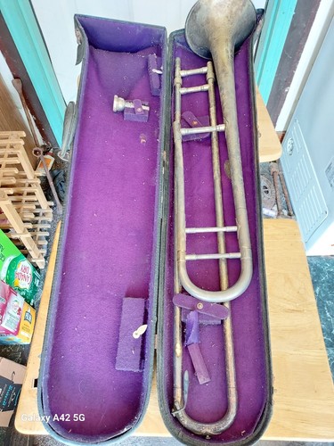 Antico trombone diapositiva - , in
