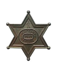 *HH* Spilla Giocattolo Vintage Decorazione Honorary Mam Sheriff Pin Toy