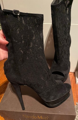 495 nuovi stivali stivaletti - $495,