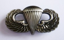 WWII - PARATROOP Badge