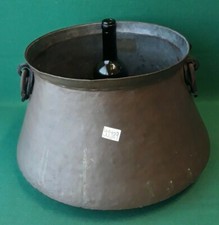 VECCHIO CALDERONE PENTOLA PAIOLO SECCHIO ARTIGIANALE RAME BATTUTO A MANO. YYY89