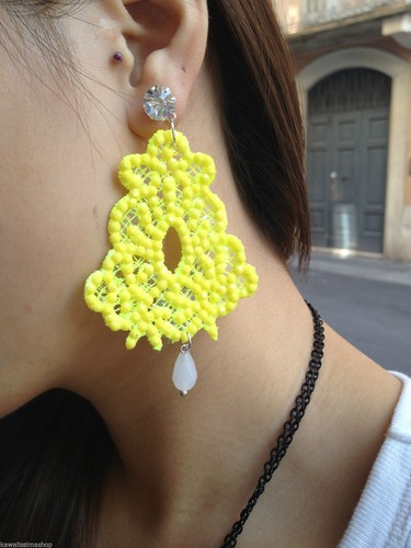 Orecchini pizzo fluo giallo