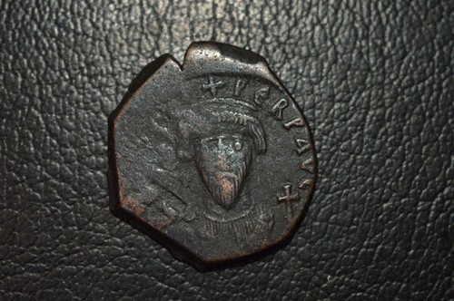 Phocas demi follis