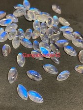 Cabochon Di Pietra Luna