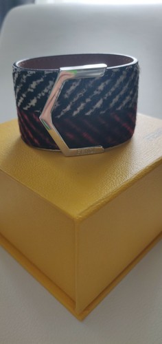 Bracciale pelle fendi - in,